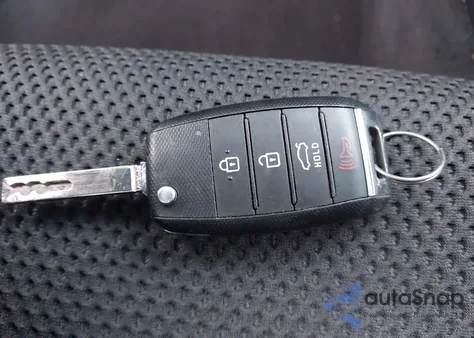 2020 Kia Optima Lx z USA, uszkodzony, nr VIN 5XXGT4L3XLG401495